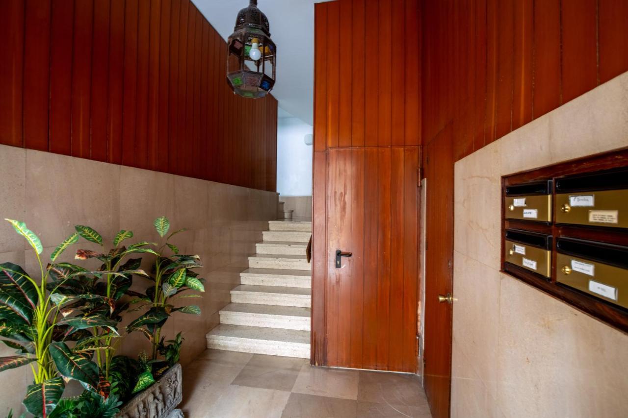 Bustos Tavera Olehousing Seville